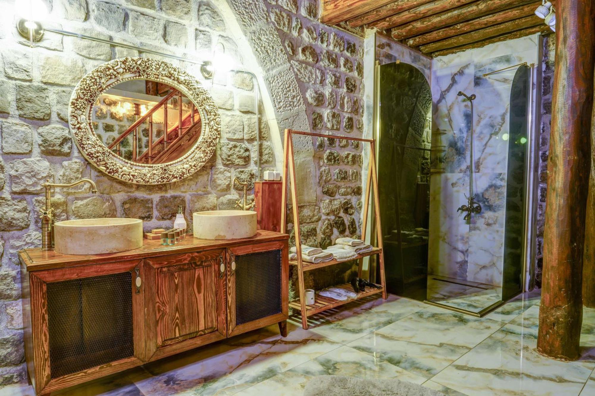Kerem Ile Asli Butik Hotel ไคเซรึ ภายนอก รูปภาพ